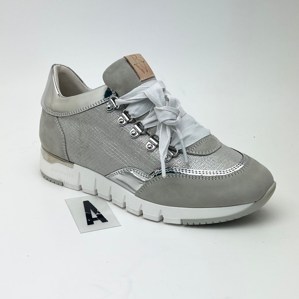 RON WHITE Zorina Lace-Up Sneaker sz 7